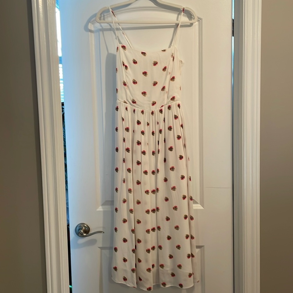 Babaton pretty dress